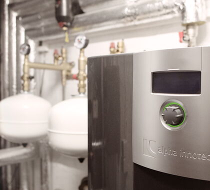 Sole-Wasser-Wärmepumpe Sole-Wasser-Wärmepumpe Technikraum